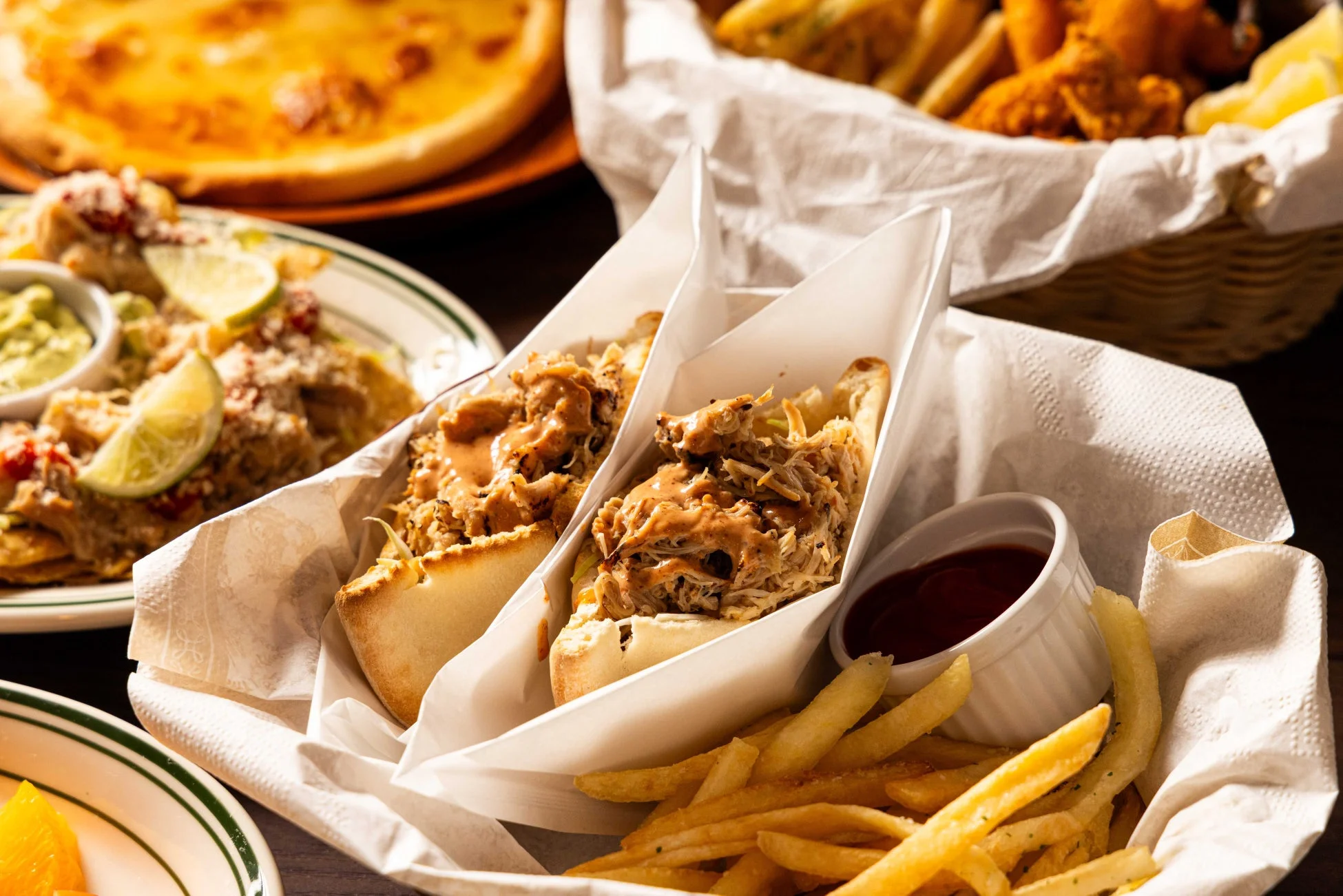 サンドイッチとナチョス